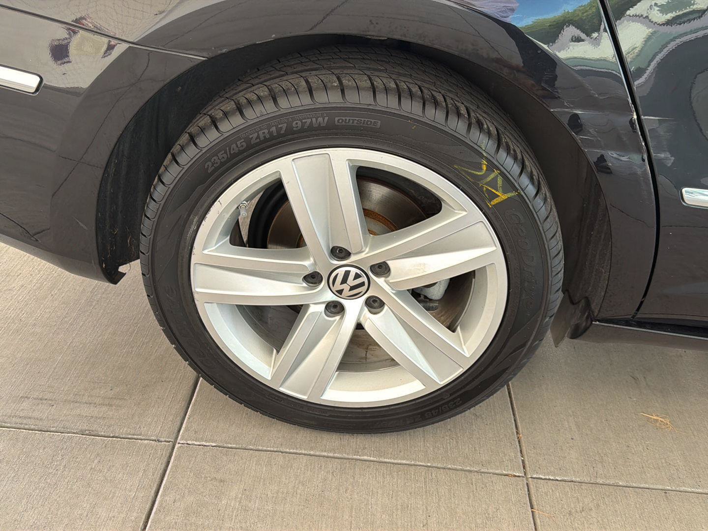 Used 2015 Volkswagen CC Sport FWD image 11