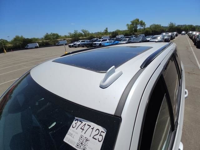 Used 2024 Cadillac Escalade Sport Platinum w/ Heavy-Duty Trailer Package AWD/4WD image 2