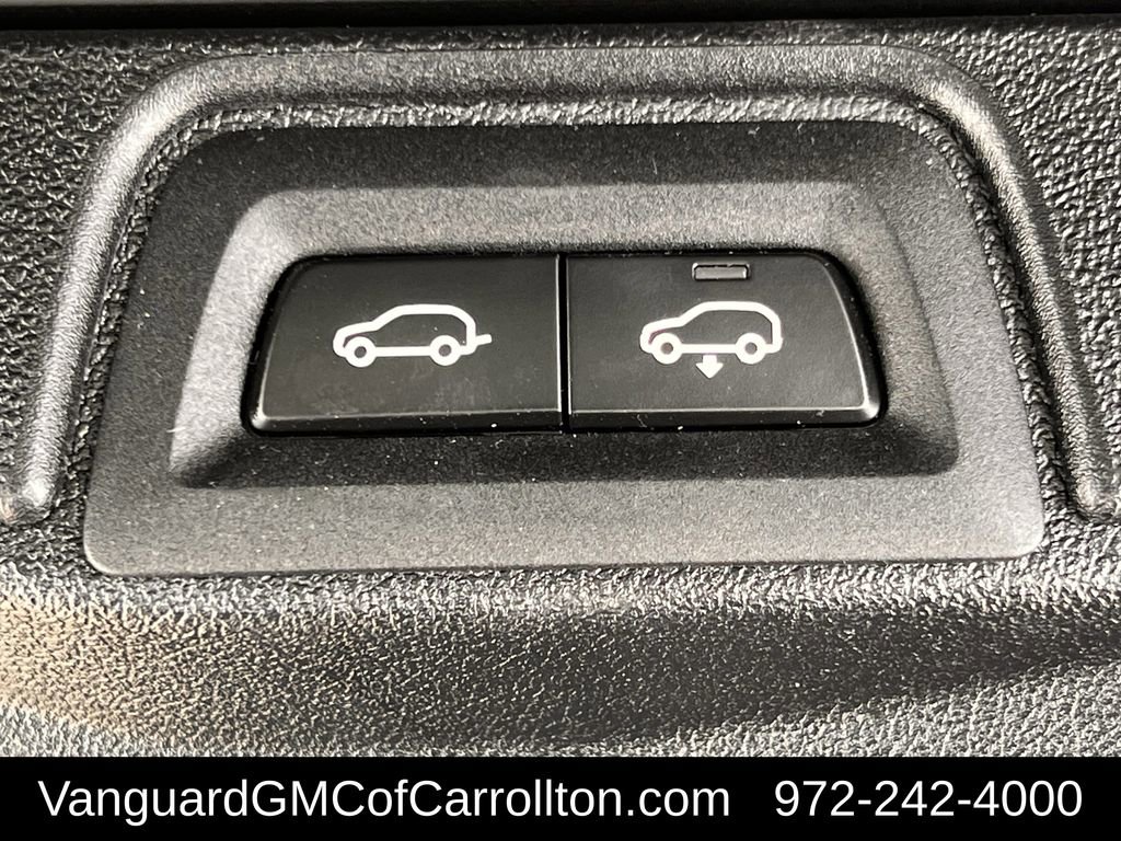 Used 2025 BMW X7 xDrive40i w/ M Sport Package image 35