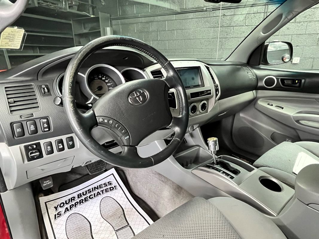 Used 2009 Toyota Tacoma w/ SR5 & TRD Off-Road Packages image 11
