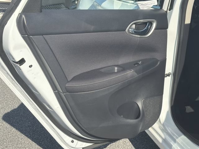 Used 2014 Nissan Sentra SV FWD image 23