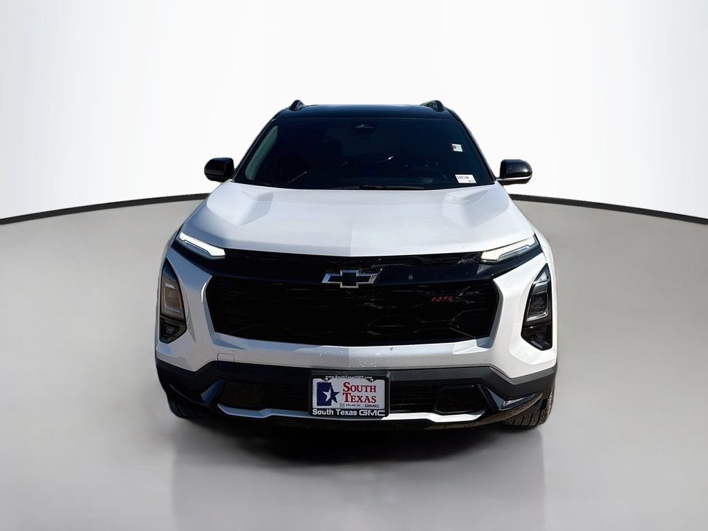 Used 2025 Chevrolet Equinox RS w/ Safety and Technology Package FWD image 2
