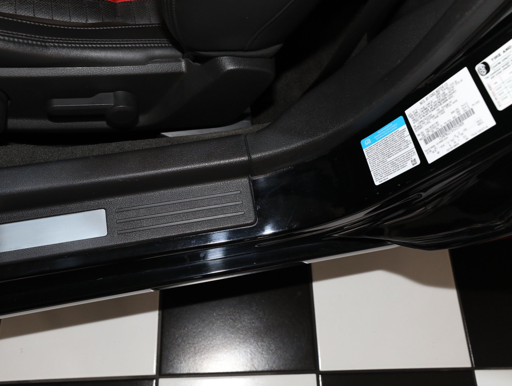 Used 2013 Ford Mustang Shelby GT500 RWD image 50