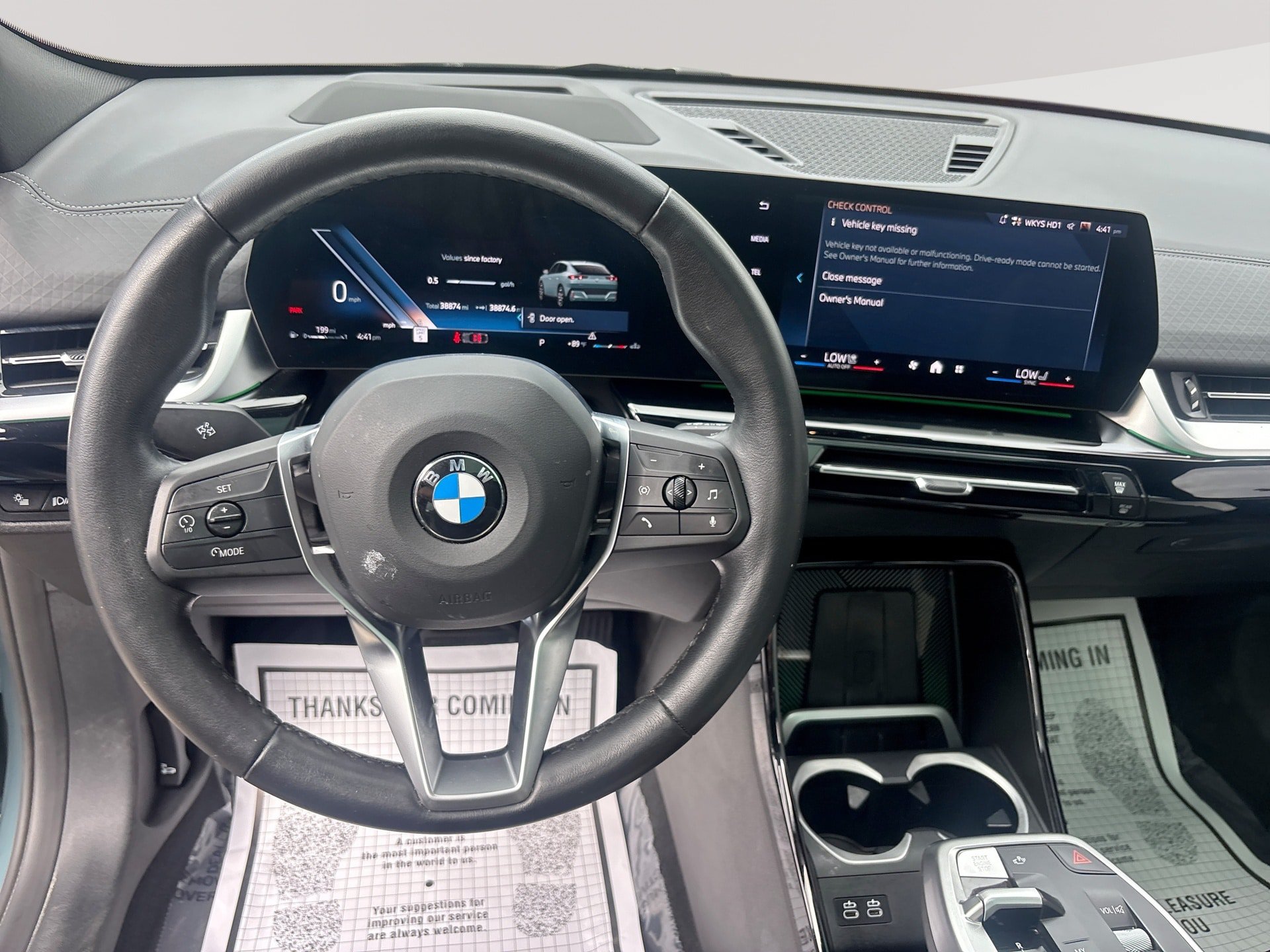 Used 2025 BMW X2 xDrive28i w/ Technology Package AWD/4WD image 11
