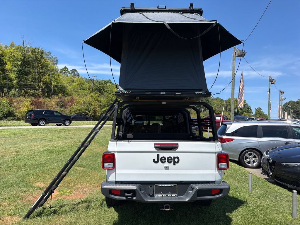 Used 2022 Jeep Gladiator Sport AWD/4WD image 28