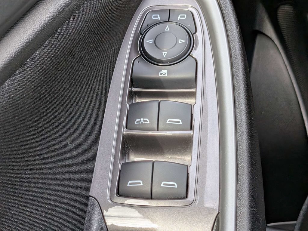 Used 2025 Chevrolet Malibu LT FWD image 25