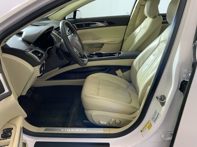 Used 2015 Lincoln MKZ AWD w/ Equipment Group 102A Reserve image 17