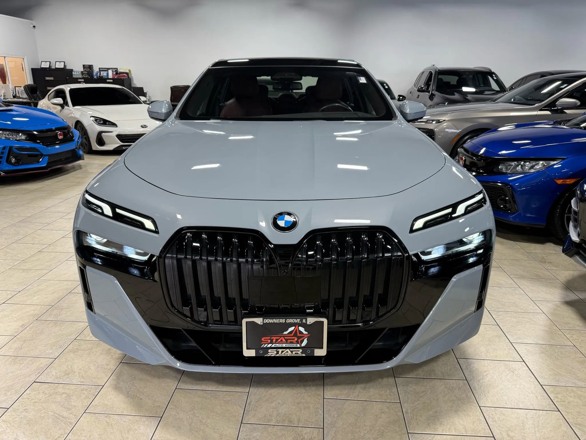 Used 2023 BMW 760i xDrive w/ Luxury Rear Seating Package image 10