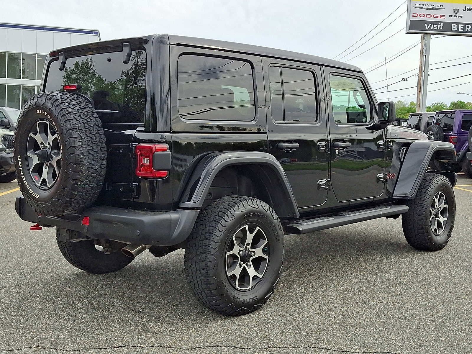 Used 2020 Jeep Wrangler Unlimited Rubicon w/ Advanced Safety Group AWD/4WD image 6