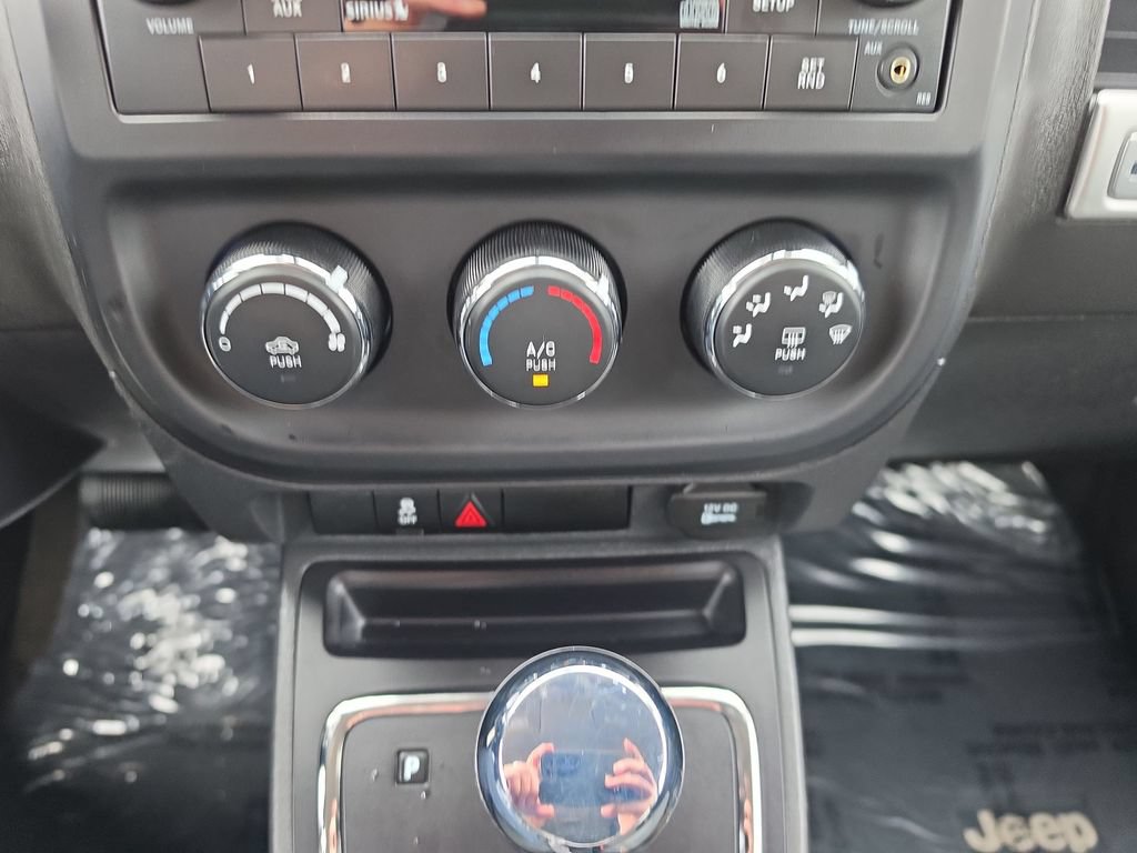 Used 2017 Jeep Compass Sport w/ Power Value Group AWD/4WD image 15