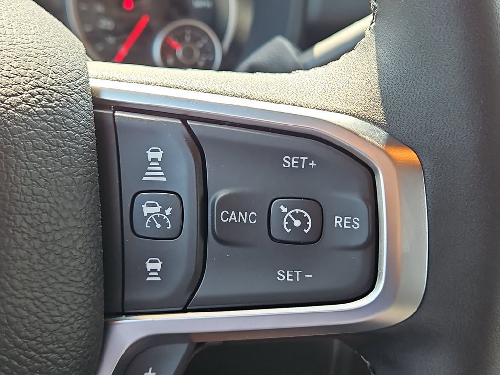 New 2027 RAM 3500 Big Horn AWD/4WD image 23