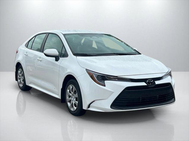 Certified 2026 Toyota Corolla LE FWD image 3