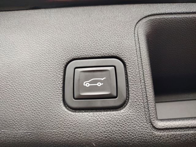 Used 2019 GMC Terrain SLT w/ Preferred Package image 43