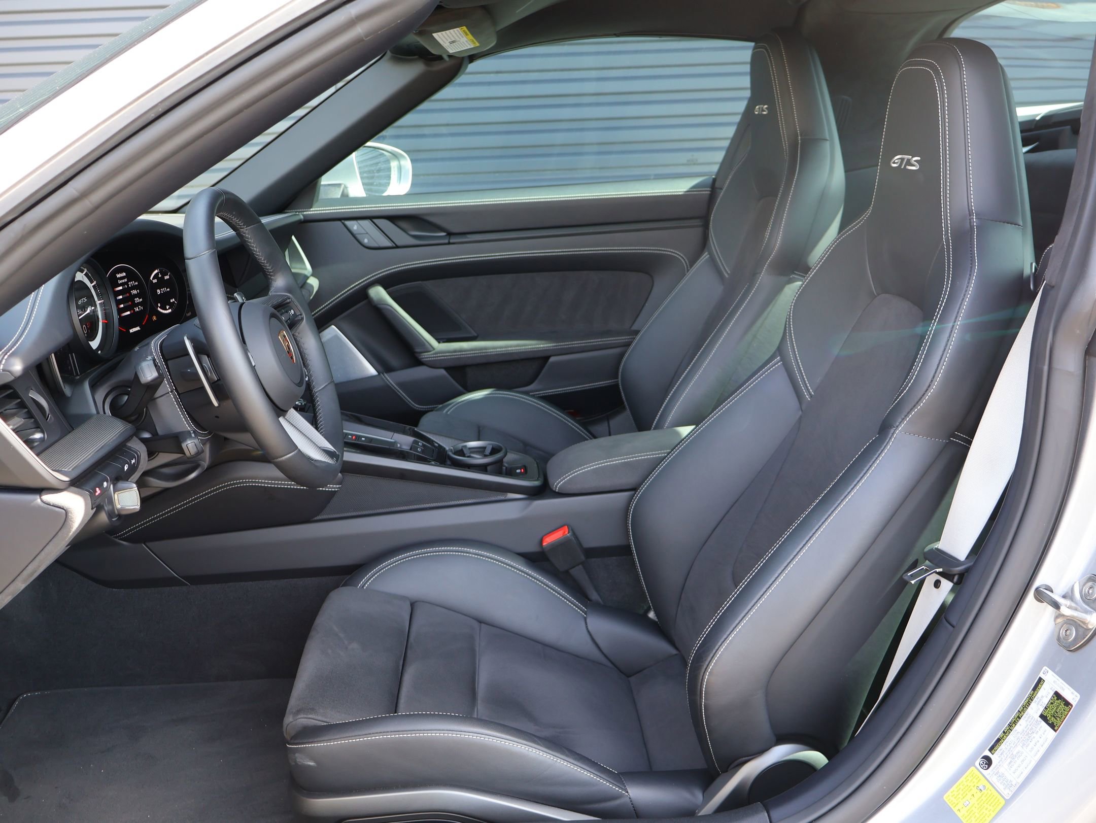 Certified 2024 Porsche 911 Targa 4 GTS image 5