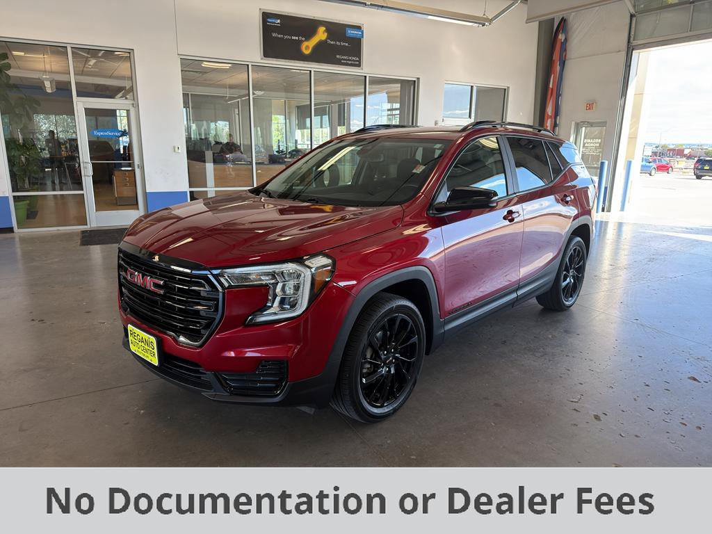 Used 2024 GMC Terrain SLE w/ Driver Convenience Package