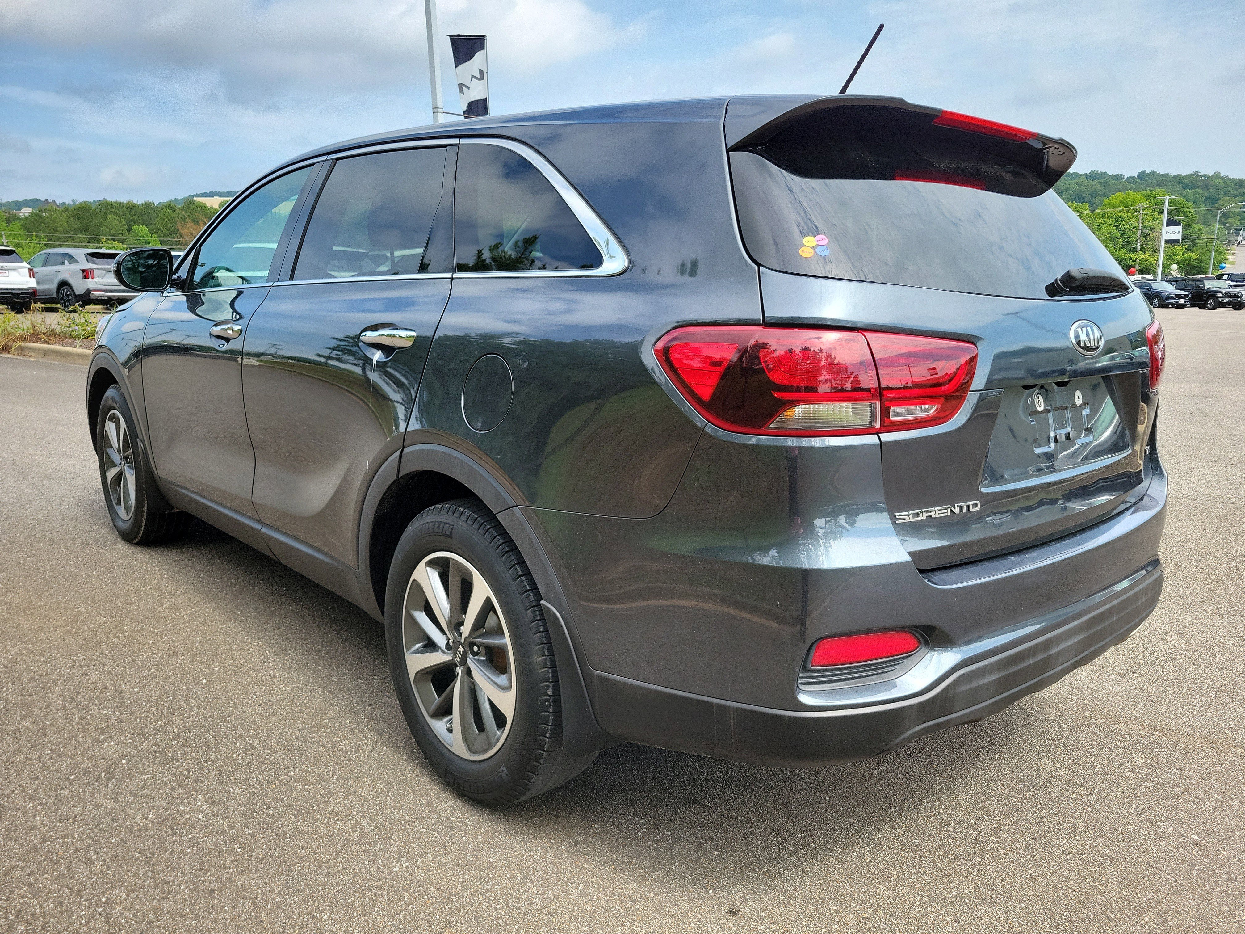 Used 2020 Kia Sorento FWD V6 image 20
