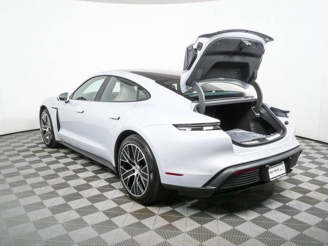 New 2026 Porsche Taycan RWD image 33
