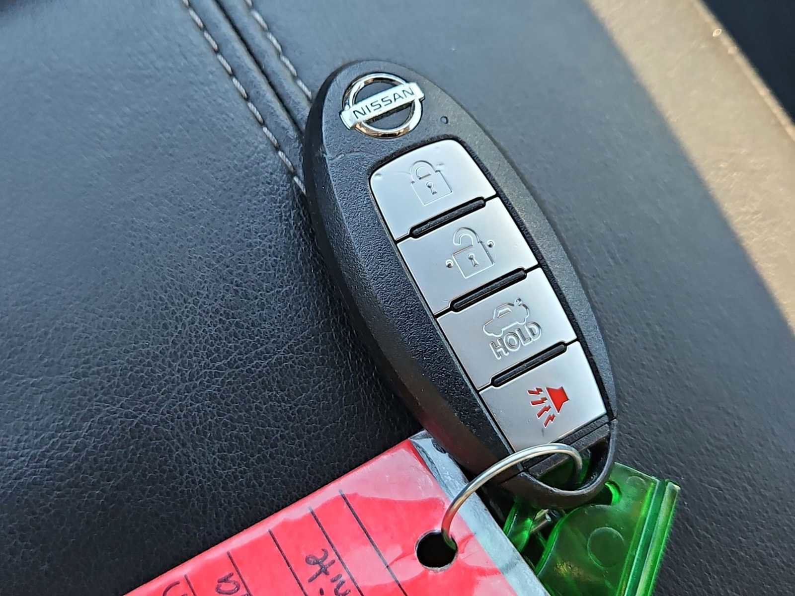 Used 2022 Nissan Sentra SV image 32