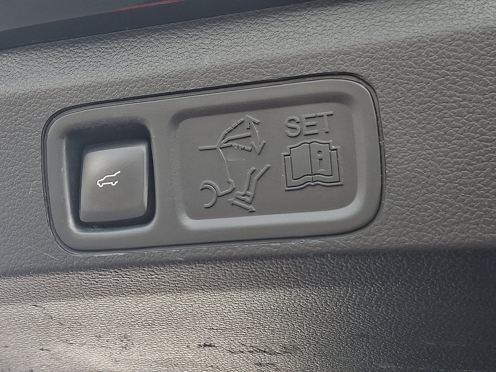 Used 2021 Ford Expedition XLT AWD/4WD image 35