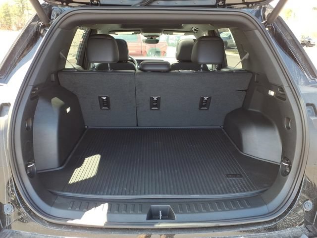 New 2026 GMC Terrain AT4 w/ Technology Package II AWD/4WD image 11