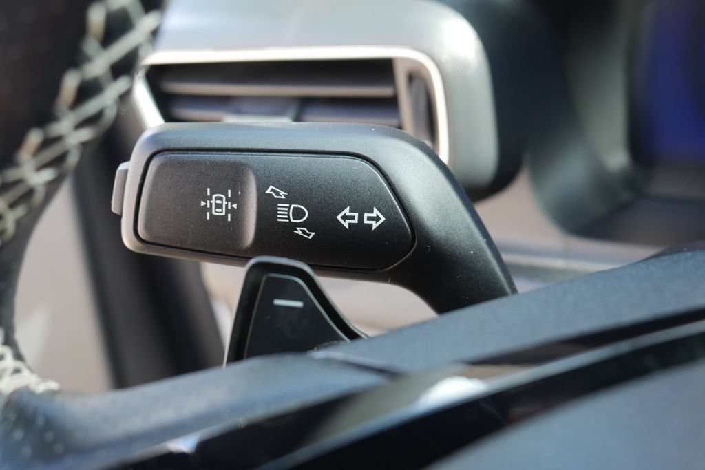Used 2024 Ford Explorer ST w/ Equipment Group 401A AWD/4WD image 27