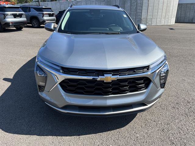 New 2026 Chevrolet Trax LT w/ Driver Confidence Package image 9
