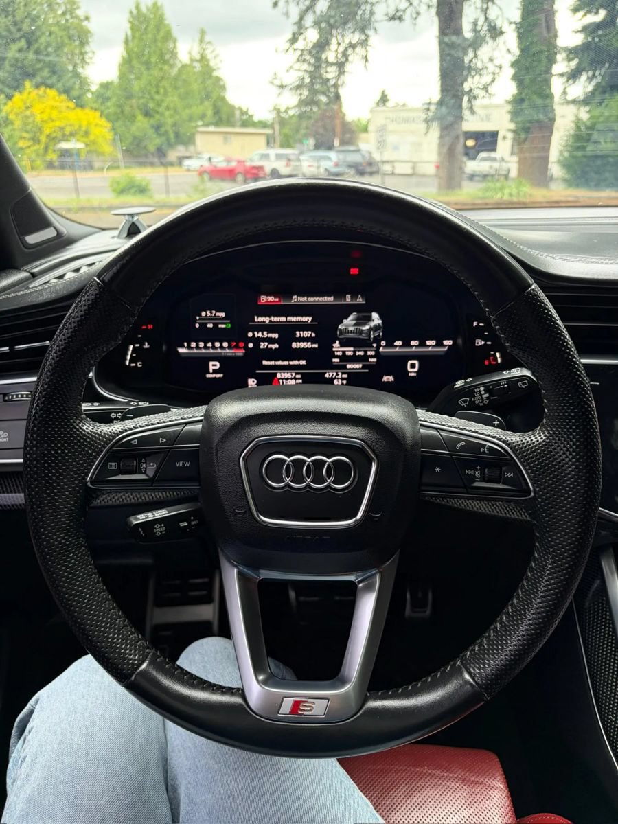Used 2020 Audi SQ7 Prestige w/ Prestige Package AWD/4WD image 18