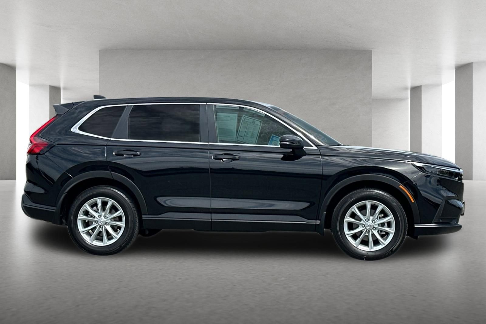Used 2025 Honda CR-V EX-L image 3