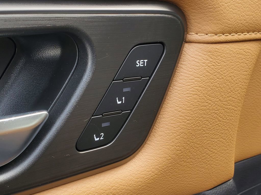 New 2026 Nissan Armada SL w/ Captain's Chari Seat Package image 13