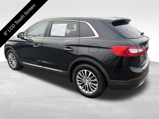 Used 2016 Lincoln MKX Select image 4