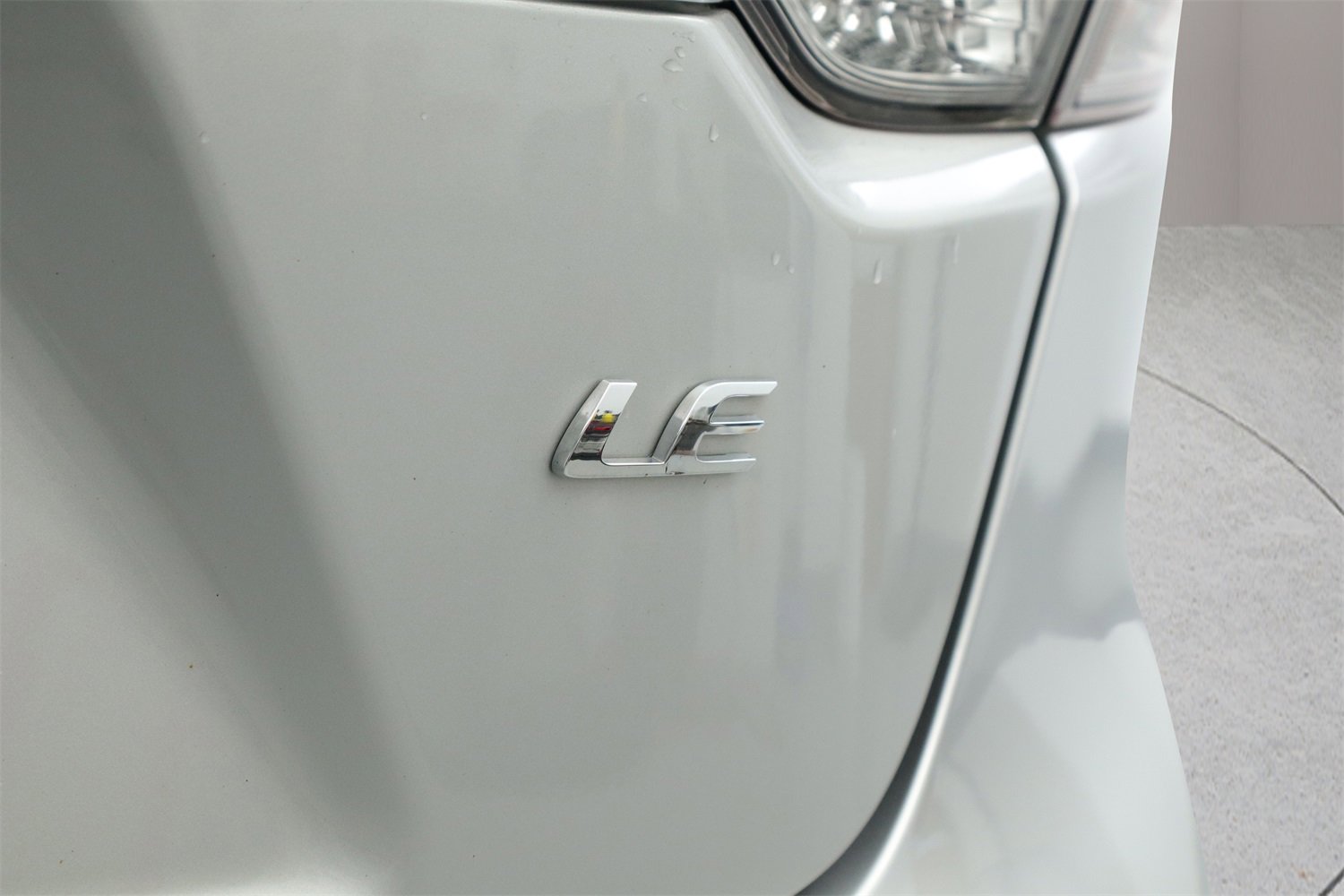 Used 2021 Toyota Corolla LE image 26