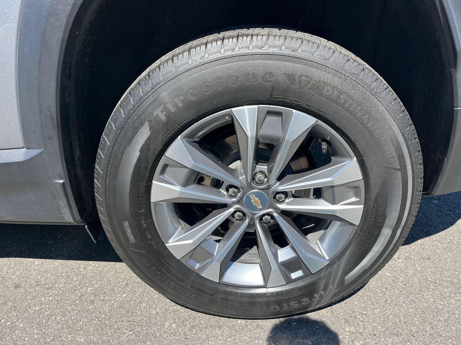 Used 2025 Chevrolet Equinox LT FWD image 30