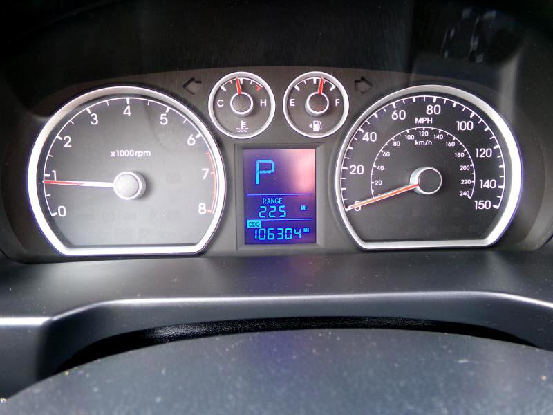 Used 2012 Hyundai Elantra GLS image 12