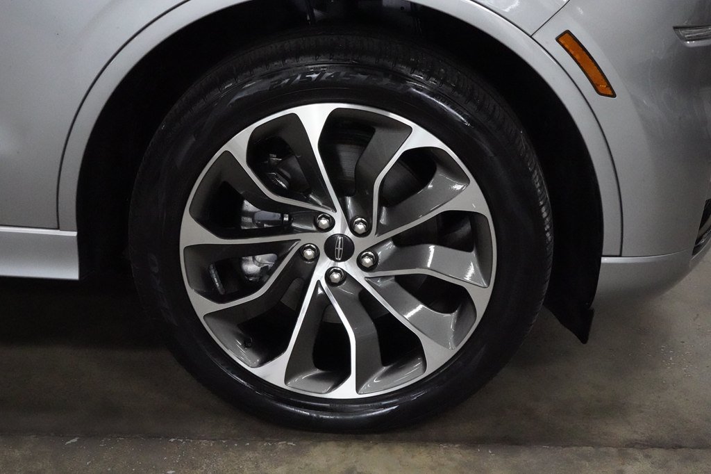 Used 2023 Lincoln Aviator Grand Touring AWD/4WD image 40