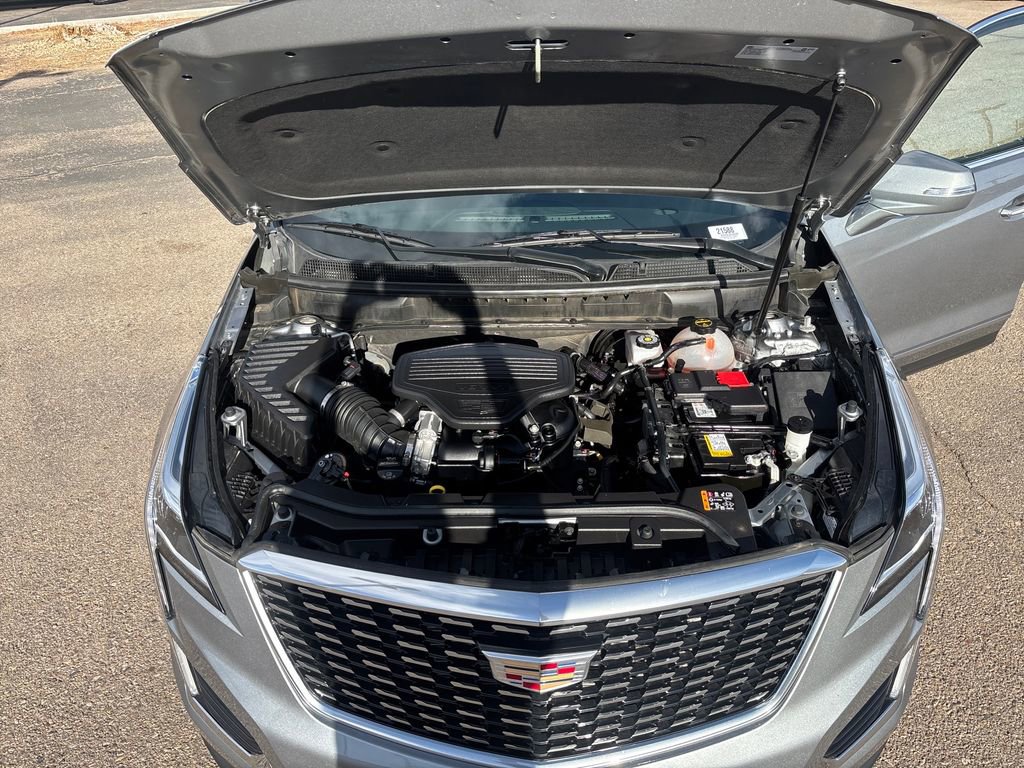 Used 2025 Cadillac XT5 Premium Luxury image 23