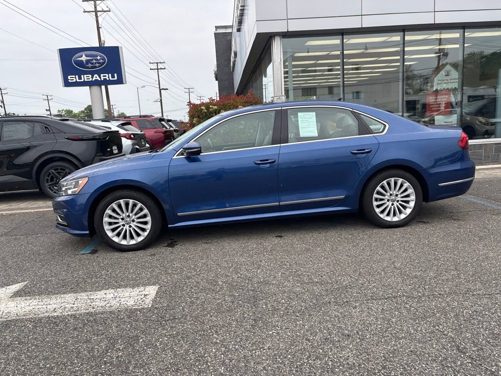 Used 2017 Volkswagen Passat 1.8T SE FWD image 9