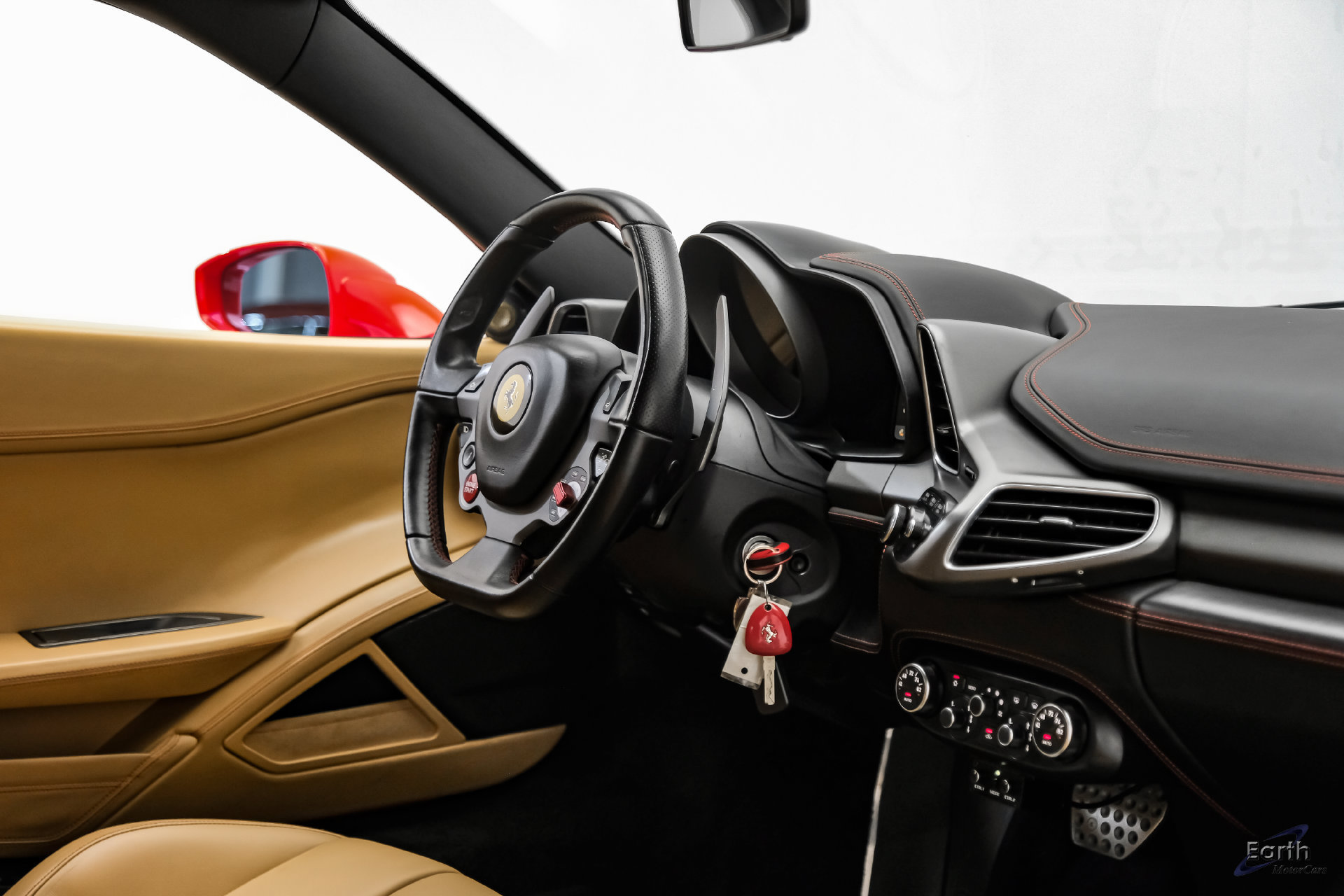 Used 2014 Ferrari 458 Italia Coupe RWD image 59