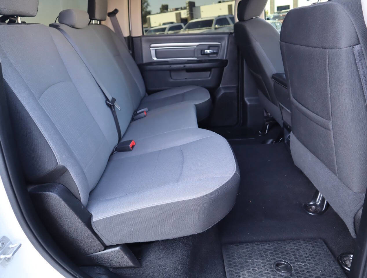 Used 2021 RAM 1500 Classic SLT image 36