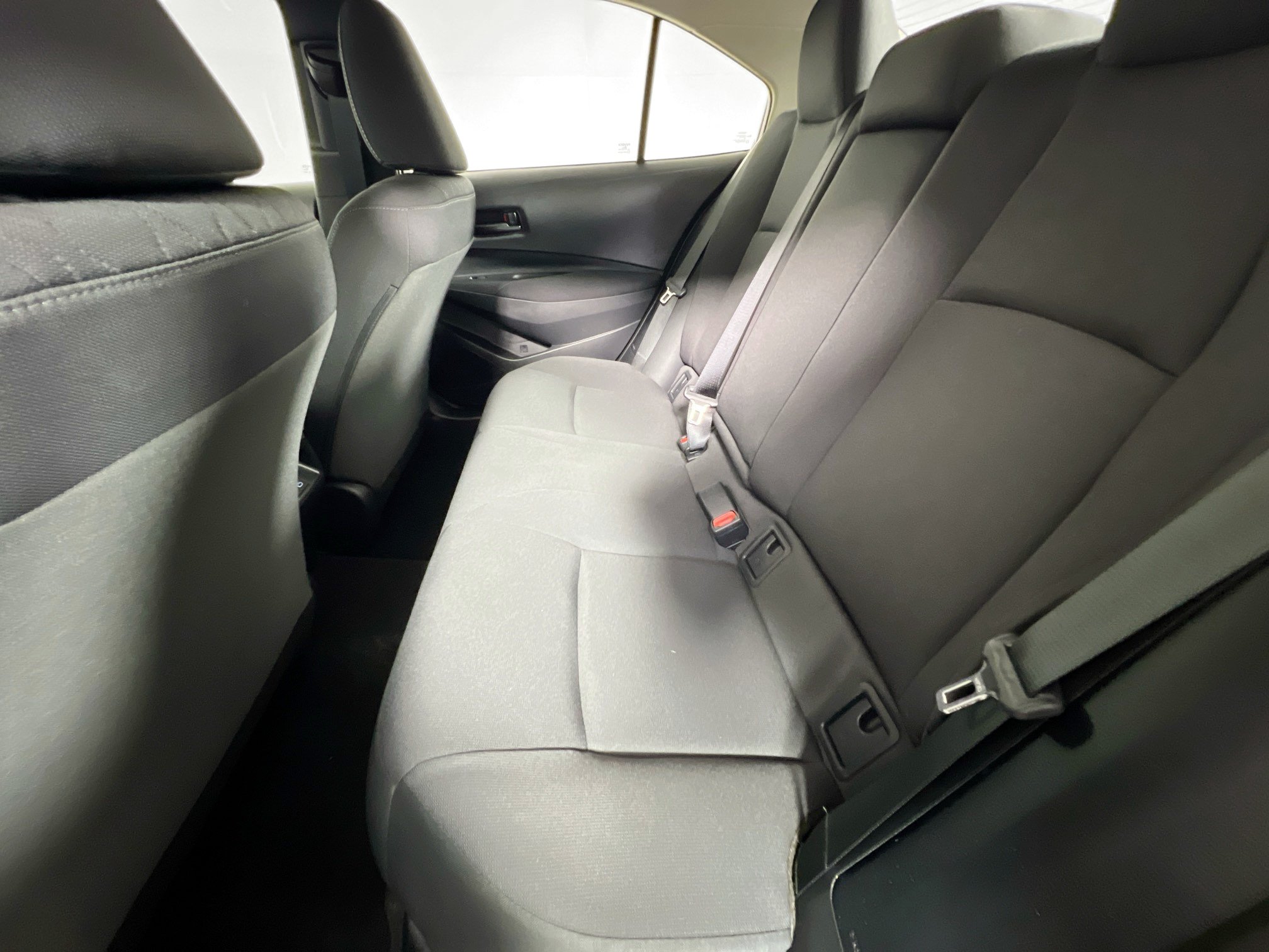 Used 2026 Toyota Corolla LE FWD image 28