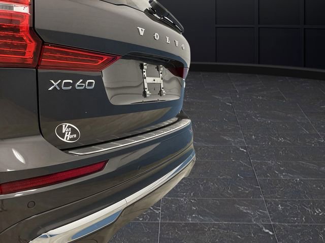 Used 2022 Volvo XC60 T8 Inscription w/ Advanced Package image 34
