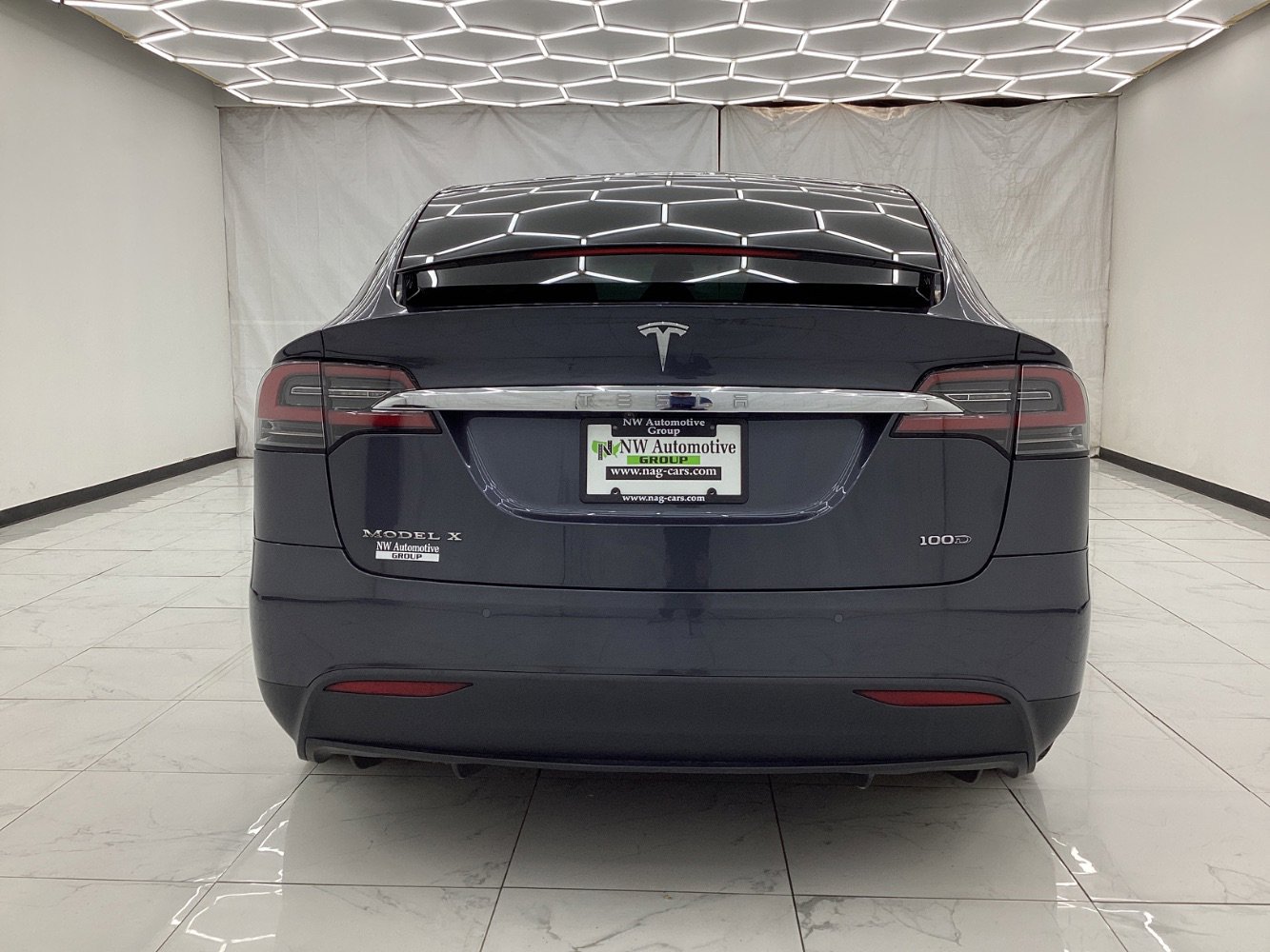 Used 2018 Tesla Model X 100D AWD/4WD image 10