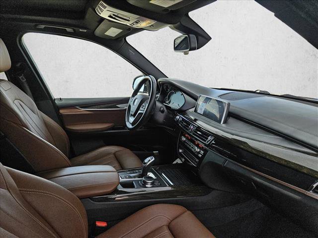Used 2018 BMW X5 xDrive50i AWD/4WD image 9
