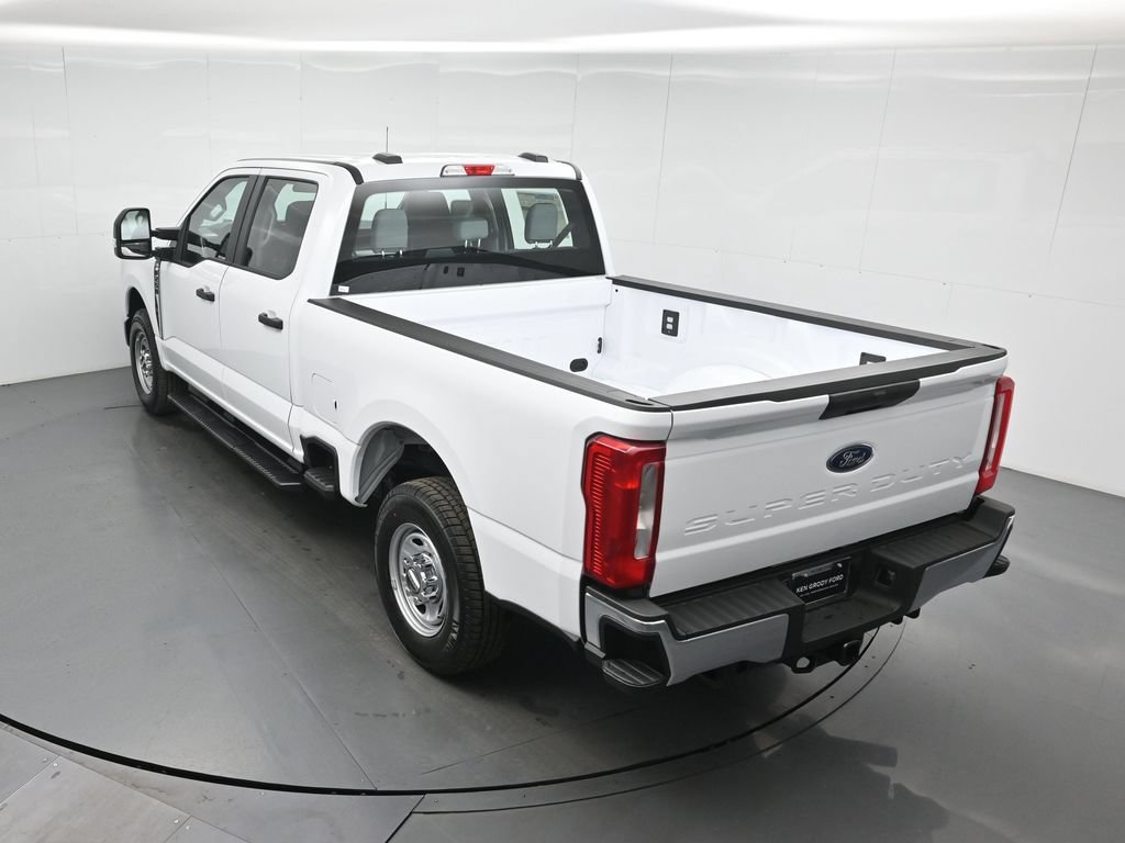 New 2026 Ford F250 XL w/ XL Chrome Package RWD image 38