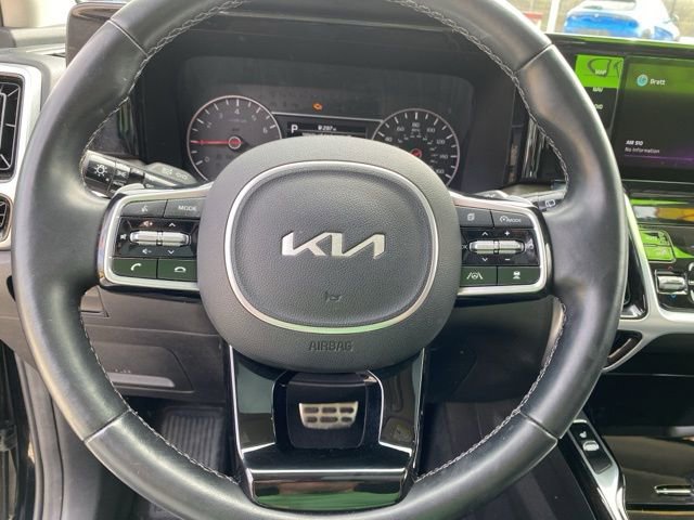 Used 2022 Kia Sorento EX AWD/4WD image 21