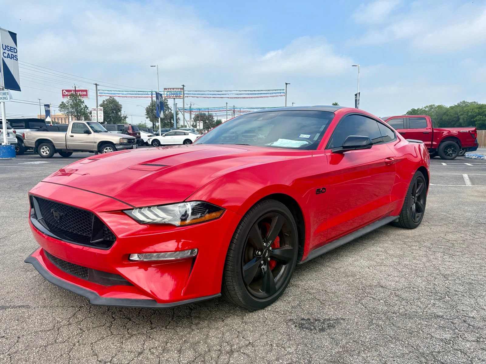 Used 2022 Ford Mustang GT Premium w/ Equipment Group 401A RWD image 8