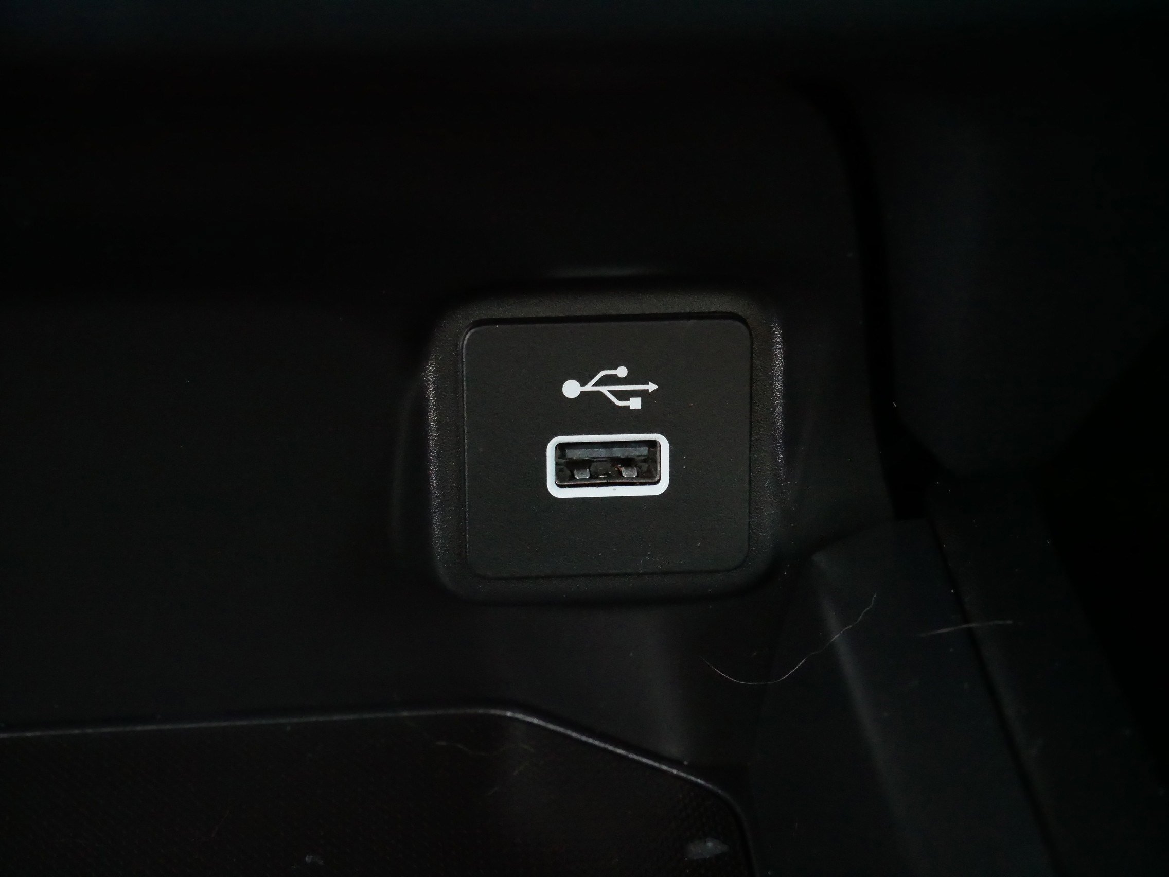 Certified 2023 Honda HR-V LX image 29