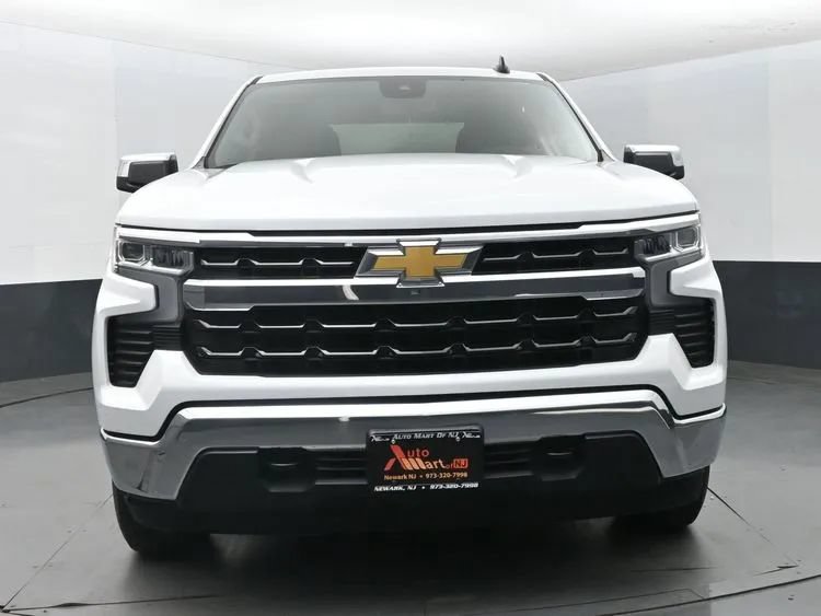 Used 2026 Chevrolet Silverado 1500 LT AWD/4WD image 3