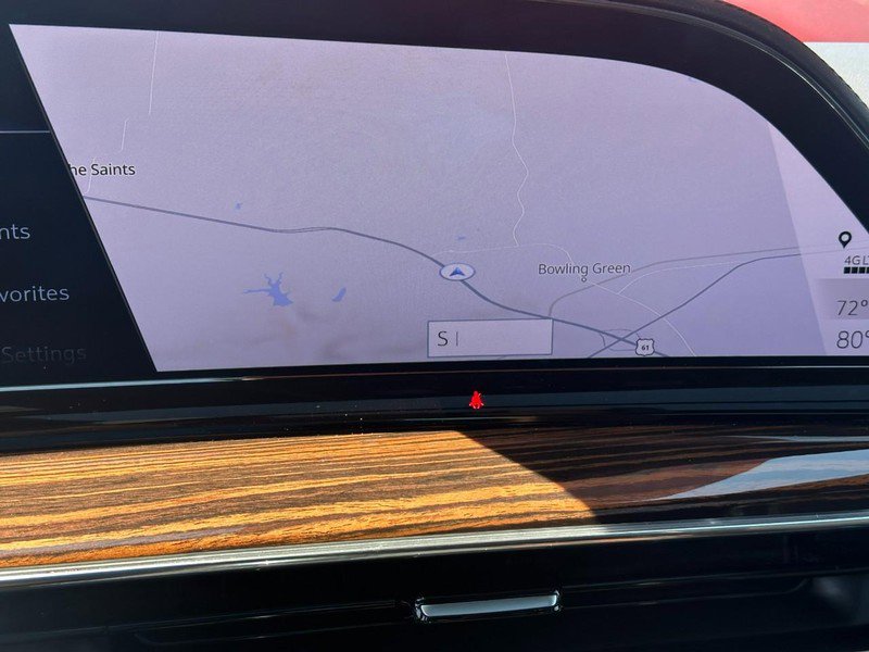 Used 2023 Cadillac Escalade Premium Luxury image 24