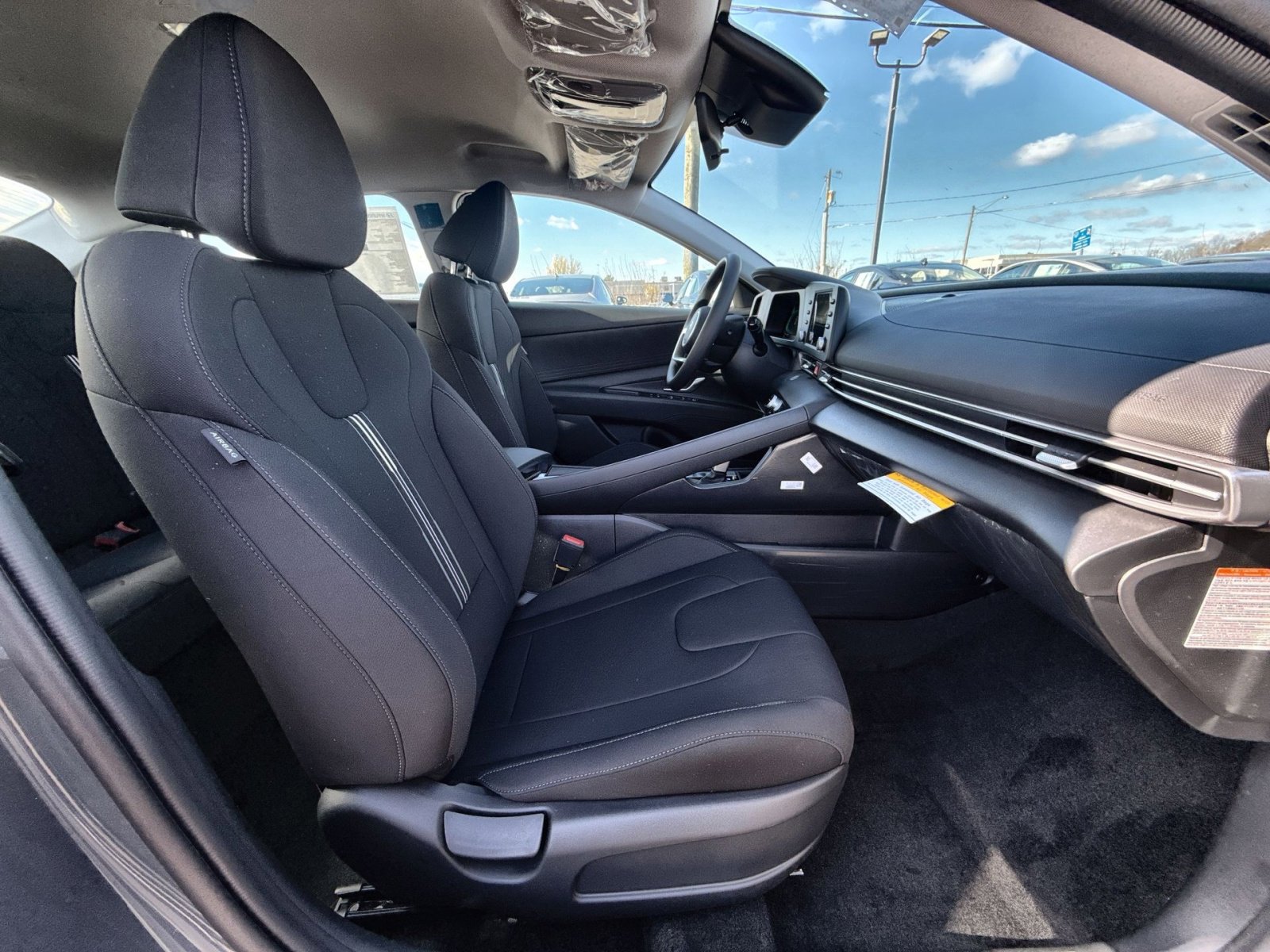 New 2026 Hyundai Elantra Blue image 28