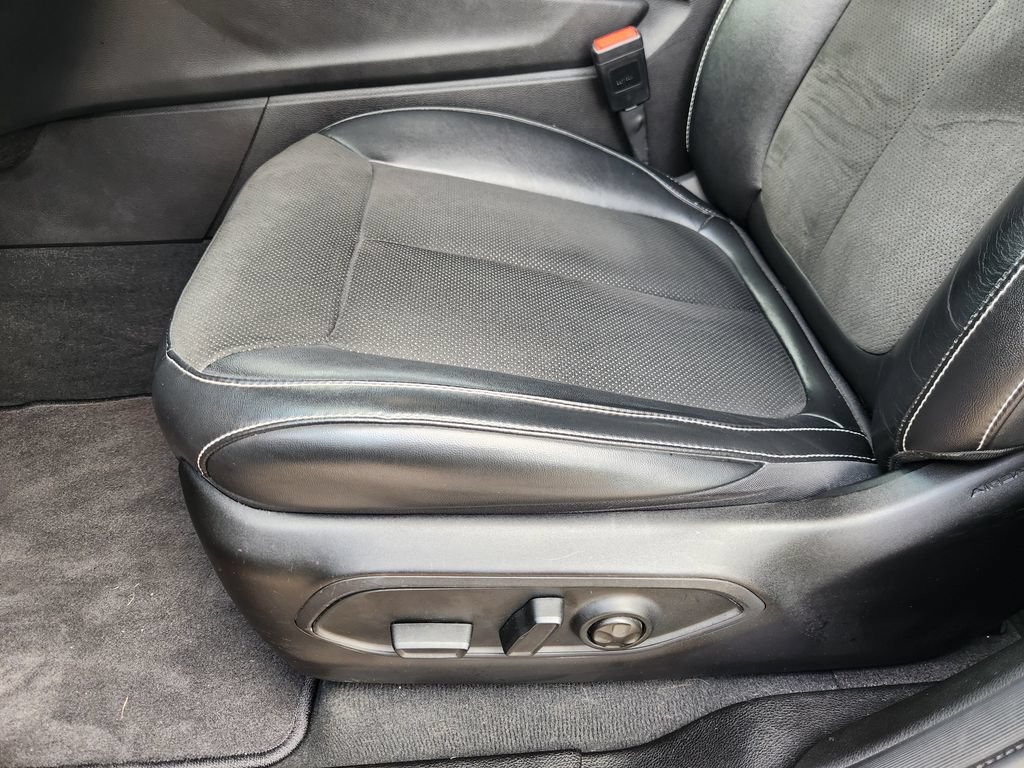 Used 2022 Jeep Grand Cherokee Altitude AWD/4WD image 22